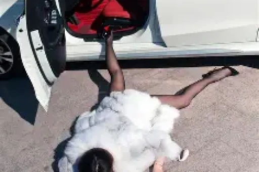 浪姐7官宣炸锅！范玮琪强势回归引众怒黑料时间线曝光口碑还能翻身？